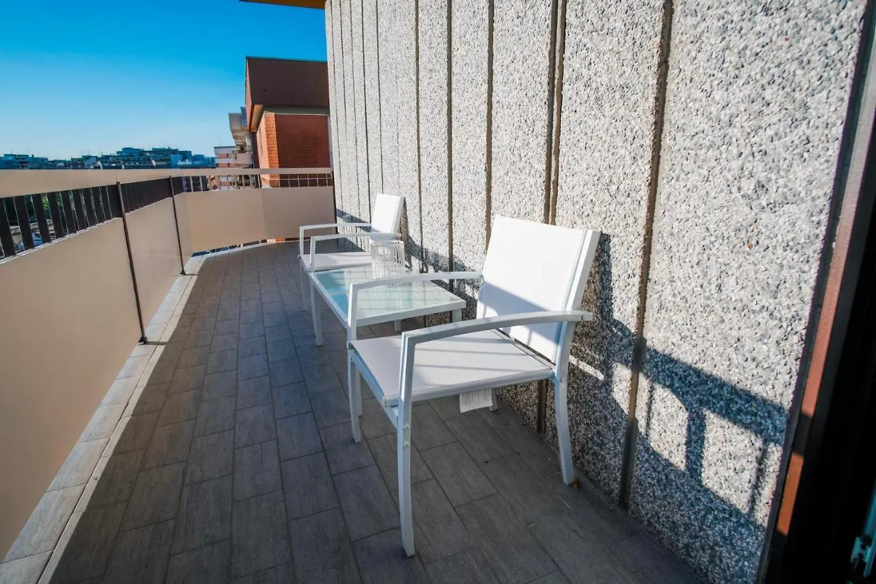 Rossani Suites&Aparts Bari Apartament